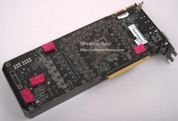 Rdaeon R9 290X 02