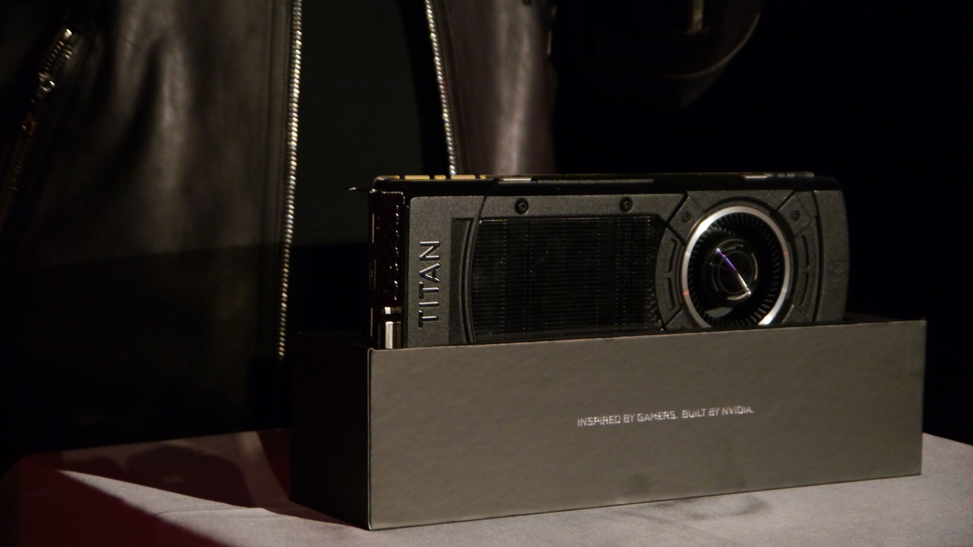 GeForce GTX TITAN X 3