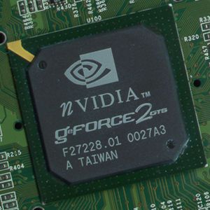 GeForce 2 GTS чип
